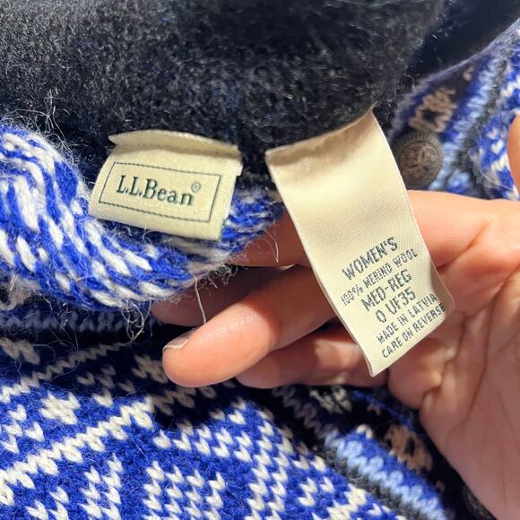 Vintage L.L. BEAN Sweater Nordic Snowflake Arctic Fair Isle Blue Sweater Medium - Picture 3 of 6